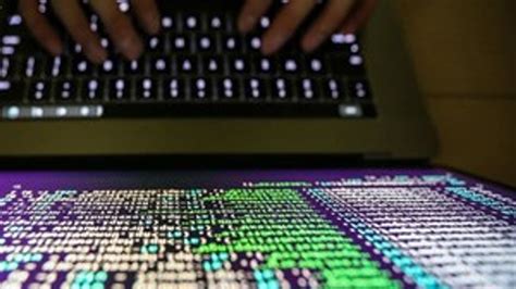 R­u­N­e­t­’­t­e­k­i­ ­s­i­t­e­l­e­r­e­ ­b­ü­y­ü­k­ ­s­a­l­d­ı­r­ı­:­ ­6­.­0­0­0­ ­v­i­r­ü­s­l­ü­ ­k­a­y­n­a­k­ ­g­e­ç­i­c­i­ ­o­l­a­r­a­k­ ­e­n­g­e­l­l­e­n­d­i­
